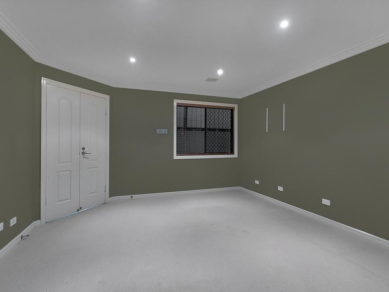 13 Grasmere Place, Carindale QLD 4152