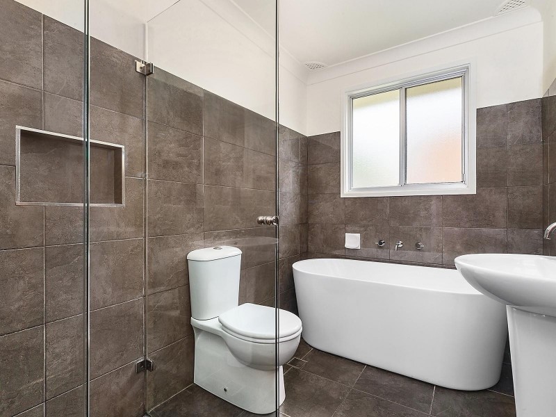 26 Lonsdale Avenue, Berowra Heights NSW 2082