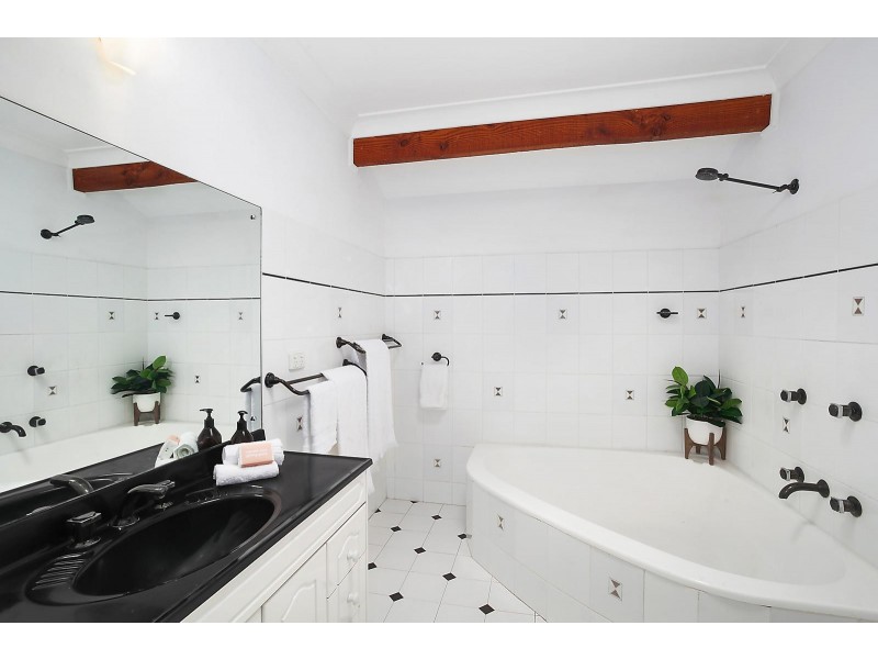 16 Gooraway Place, Berowra Heights NSW 2082