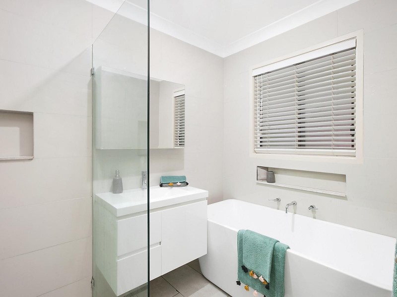 15 Woy Woy Bay Road, Woy Woy Bay NSW 2256