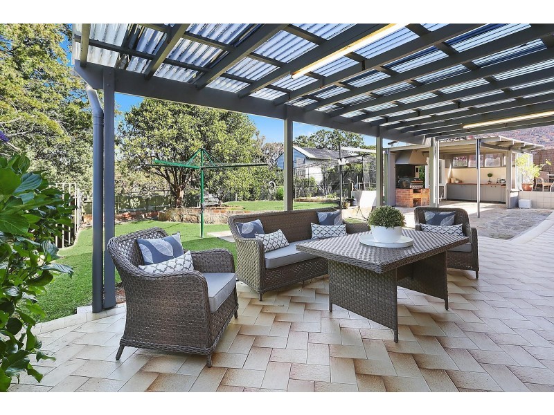 8 Colin Place, Westleigh NSW 2120