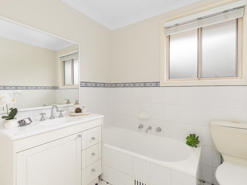 33 The Gully Road, Berowra NSW 2081