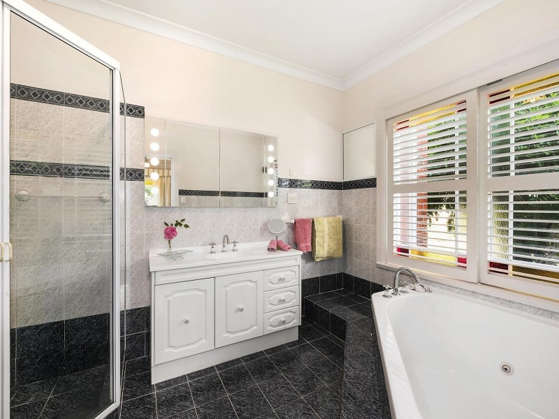 6 Cedar Avenue, Mudgee NSW 2850