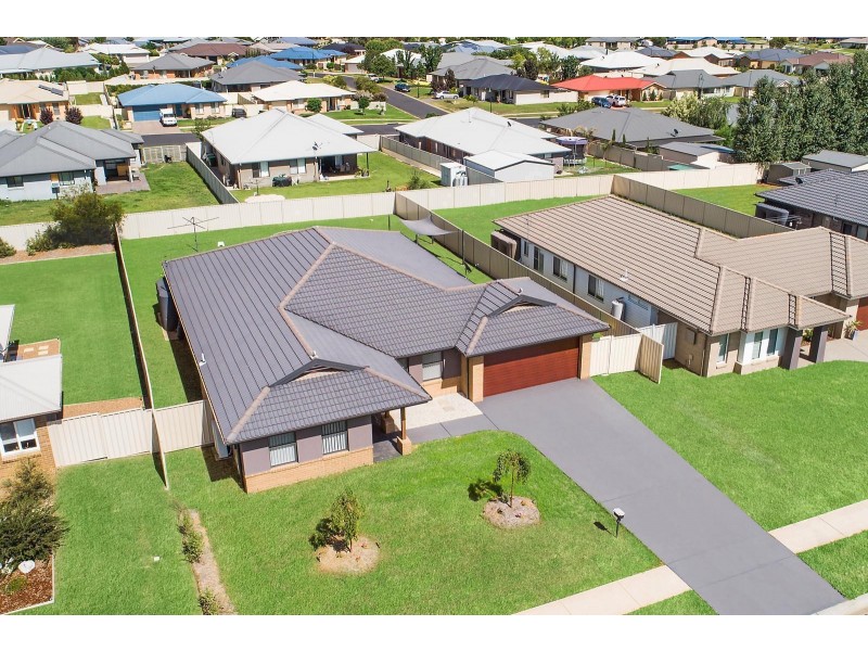 24 Broadhead Road, Mudgee NSW 2850