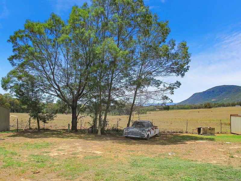 13 Canary Street, Mudgee NSW 2850