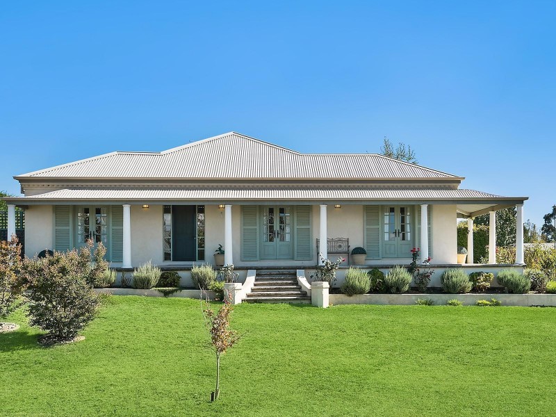 98 Darwin Drive, Llanarth NSW 2795