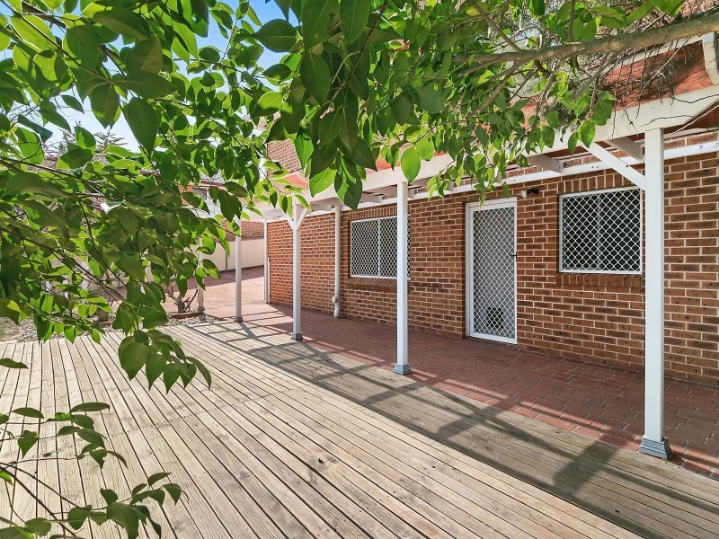 25 Kurumben Place, Bathurst NSW 2795