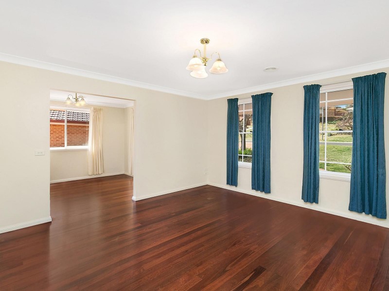 25 Kurumben Place, Bathurst NSW 2795