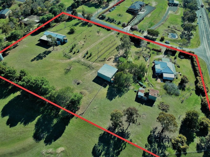 3 Windemere Road, Robin Hill NSW 2795