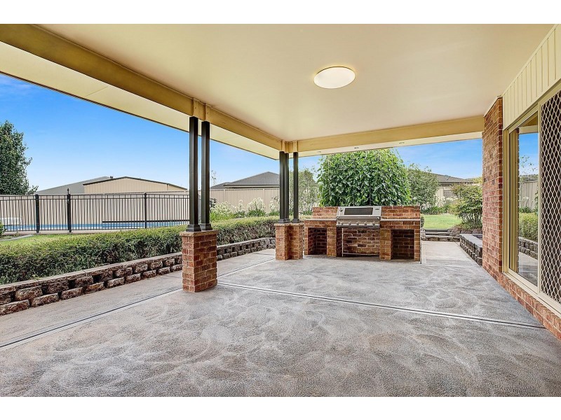 16 Birch Grove, Mudgee NSW 2850