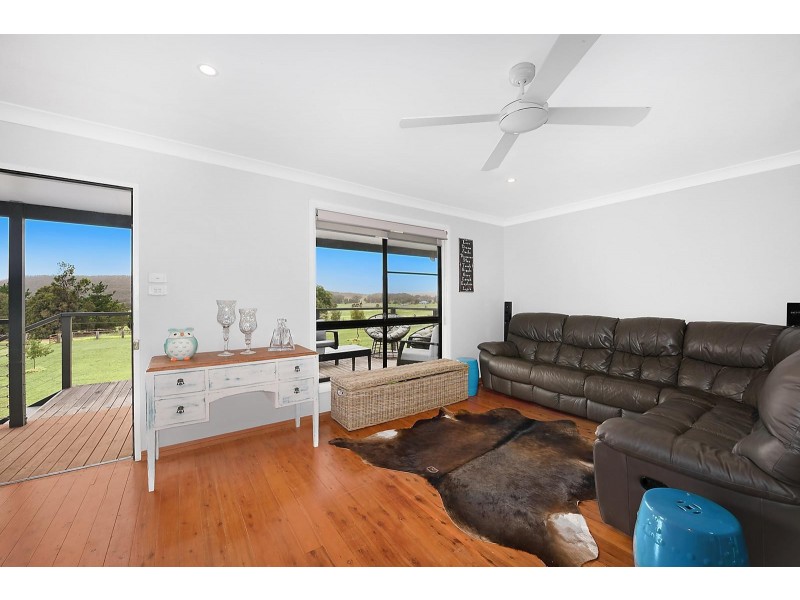 275 Winchester Crescent, Mudgee NSW 2850