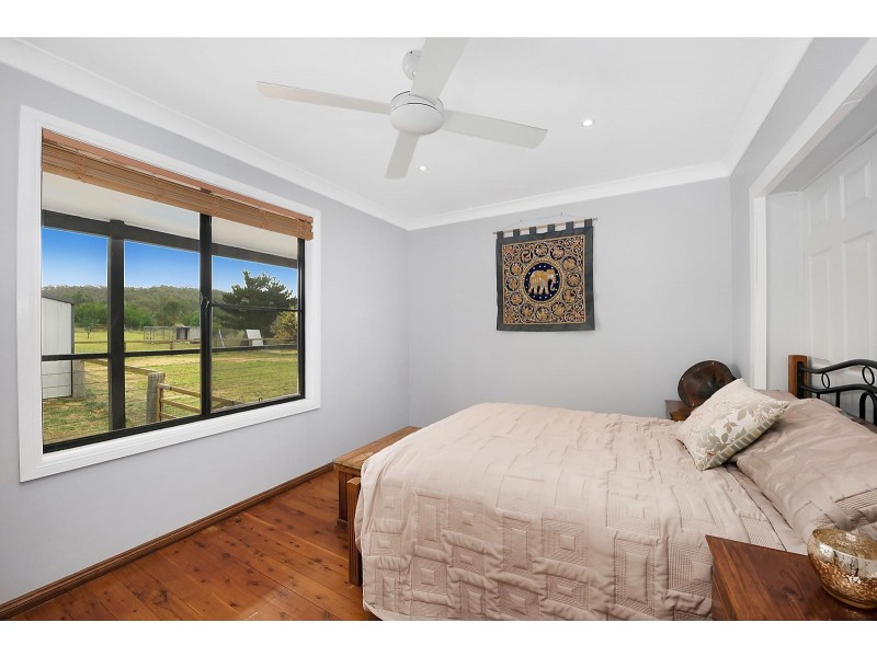 275 Winchester Crescent, Mudgee NSW 2850