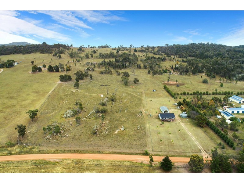 275 Winchester Crescent, Mudgee NSW 2850
