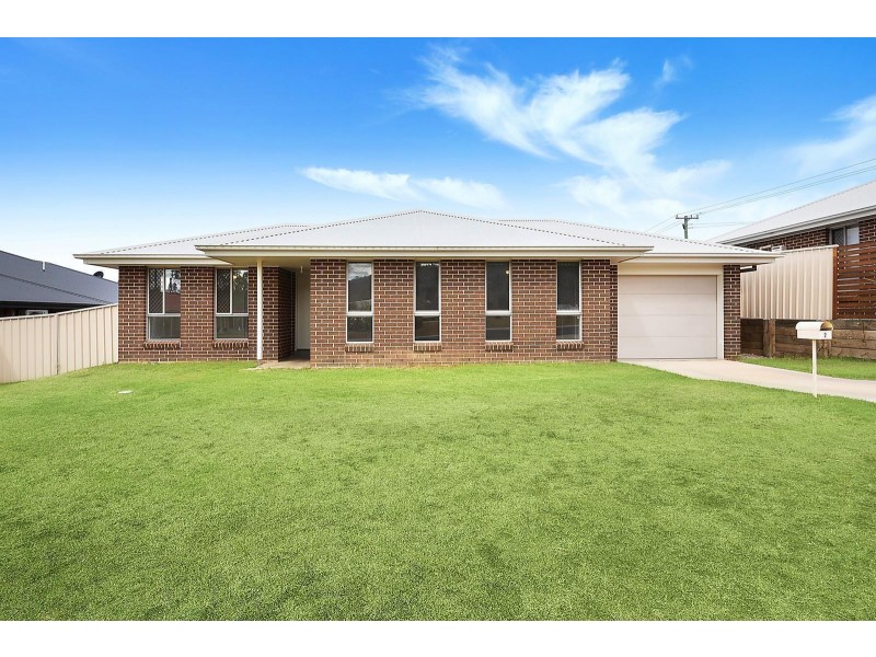 2 Faucett Drive, Mudgee NSW 2850