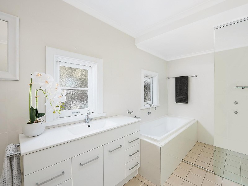 27 Gladstone Street, Mudgee NSW 2850