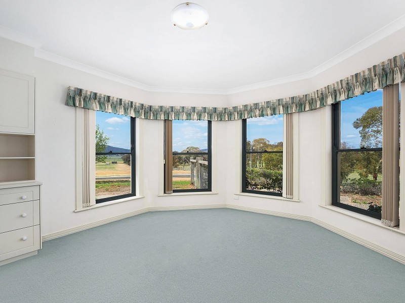 4 Page Circuit, Mudgee NSW 2850