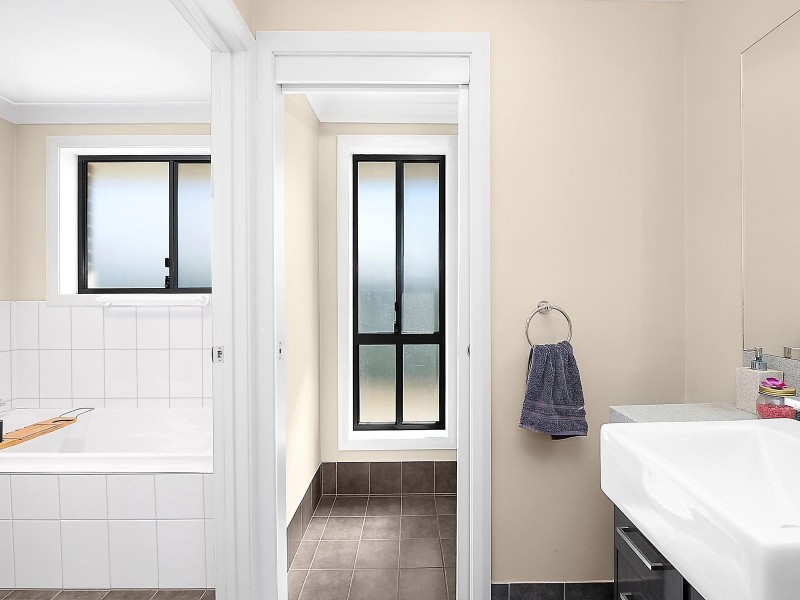 97 White Circle, Mudgee NSW 2850