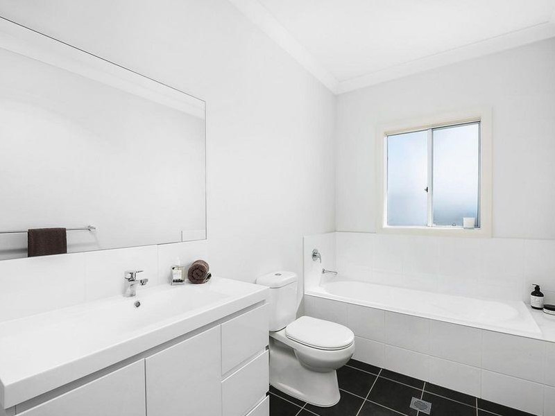 15 Hone Creek Drive, Mudgee NSW 2850