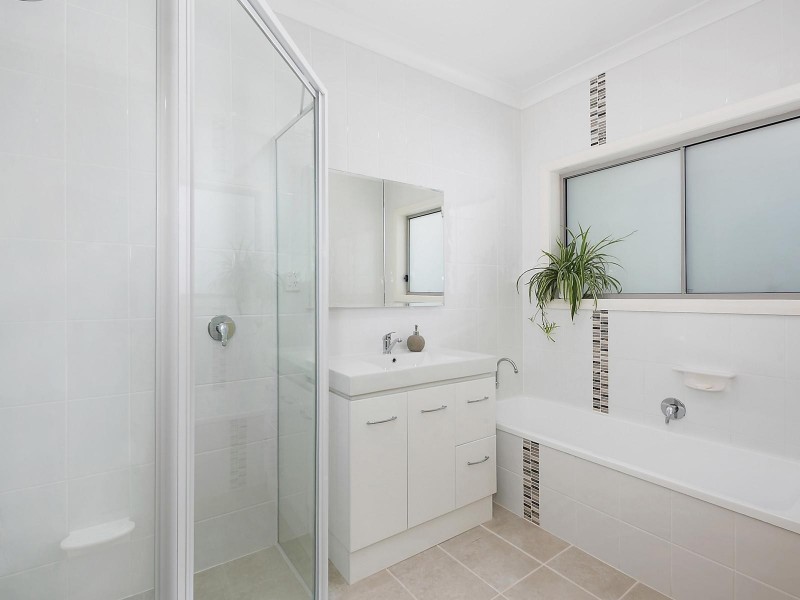 16 Robertson Street, Mudgee NSW 2850