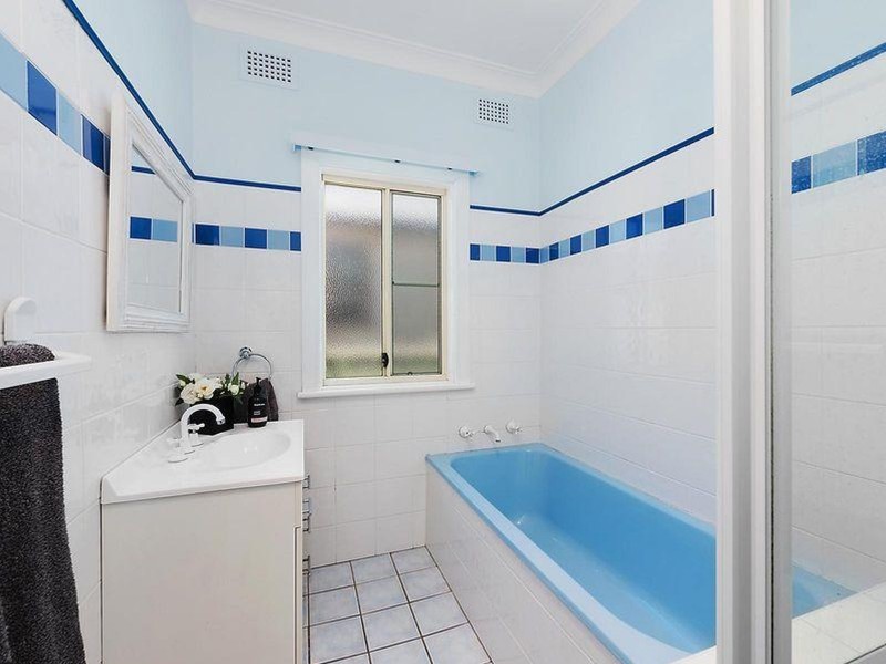 24 Mealey Street, Mudgee NSW 2850