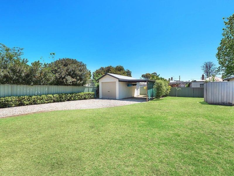 24 Mealey Street, Mudgee NSW 2850