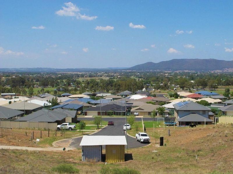 8 Grant Bruce Court, Mudgee NSW 2850