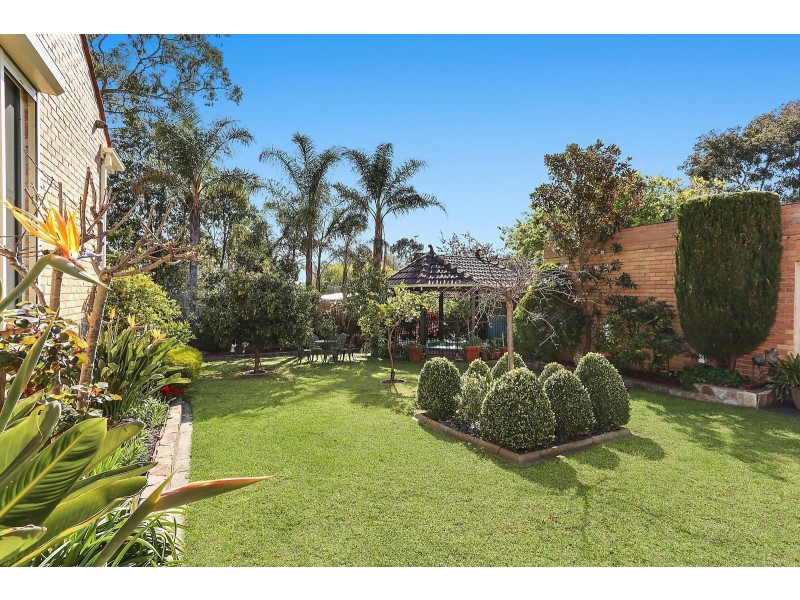 75 St Elmo Road, Ivanhoe VIC 3079