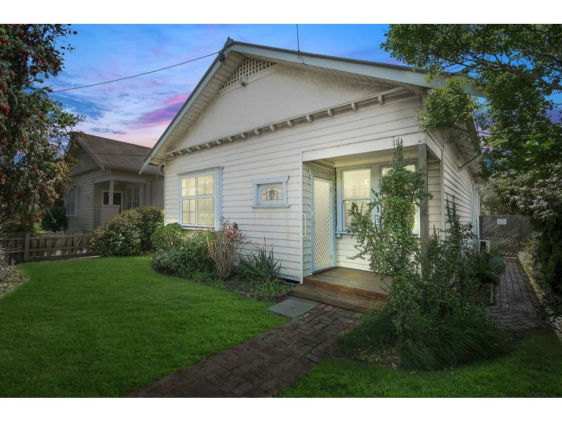 2 Marks Street, Coburg VIC 3058