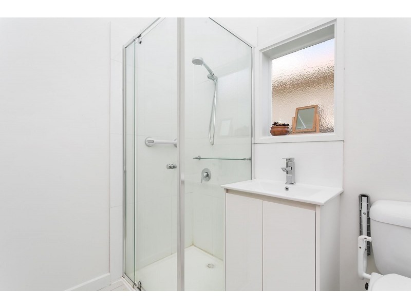 2 Marks Street, Coburg VIC 3058