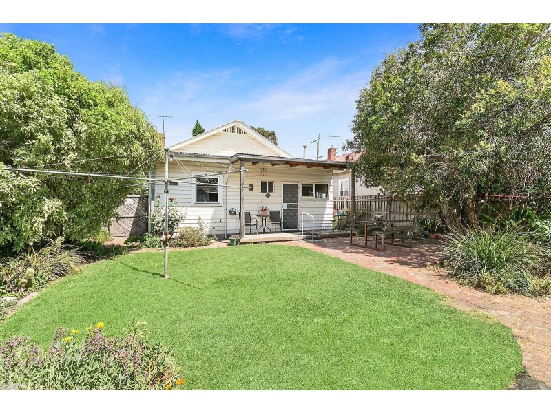 2 Marks Street, Coburg VIC 3058