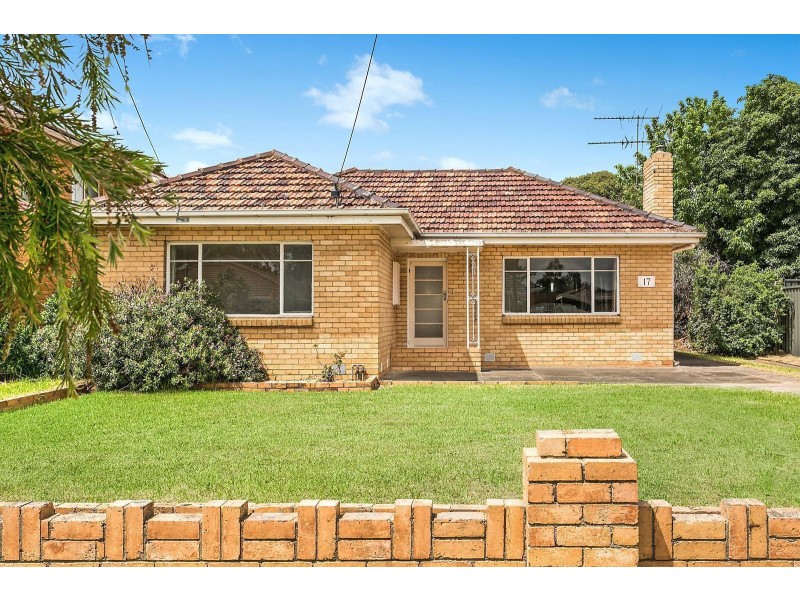 17 Pardy Street, Pascoe Vale VIC 3044