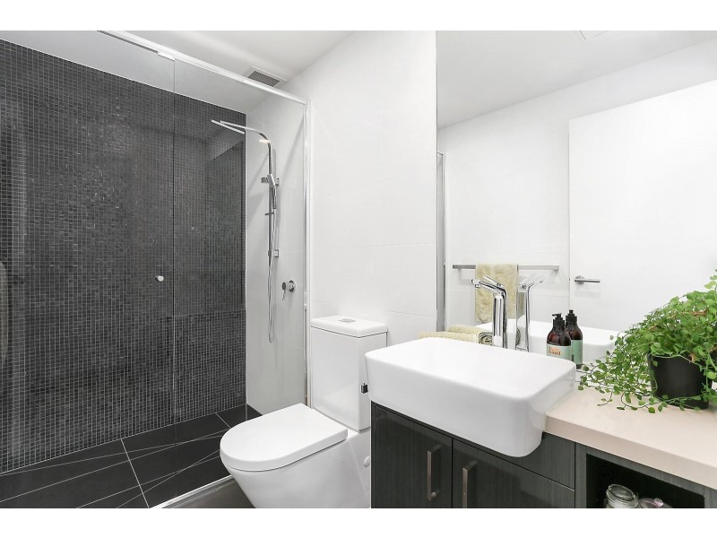 606/33-35 Breese Street, Brunswick VIC 3056