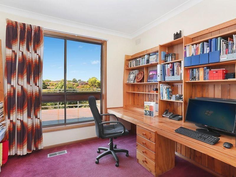 19 Longview Street, Pascoe Vale VIC 3044