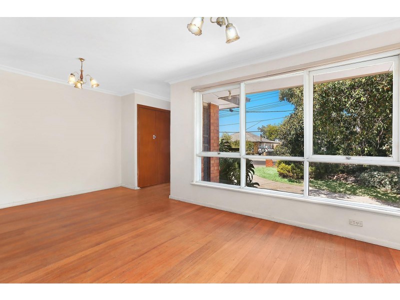 42 Lowson Street, Fawkner VIC 3060