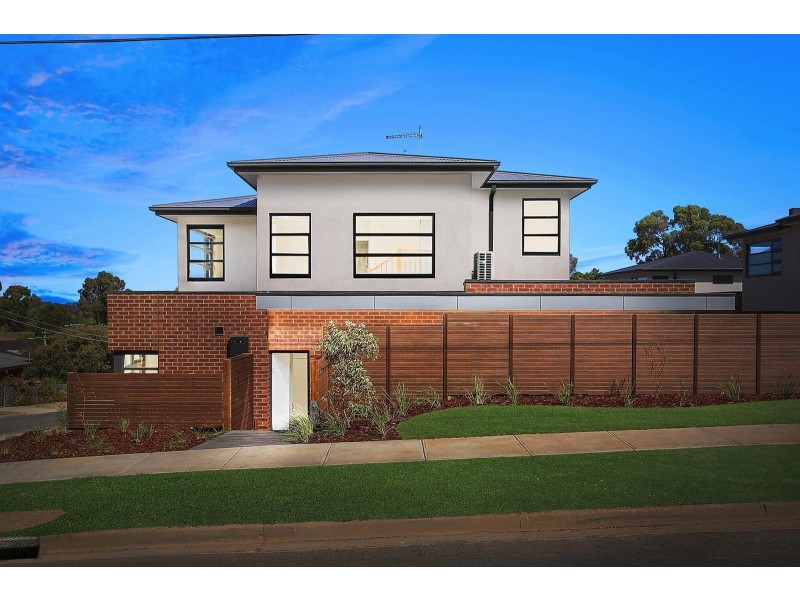 45 Warwick Road, Greensborough VIC 3088