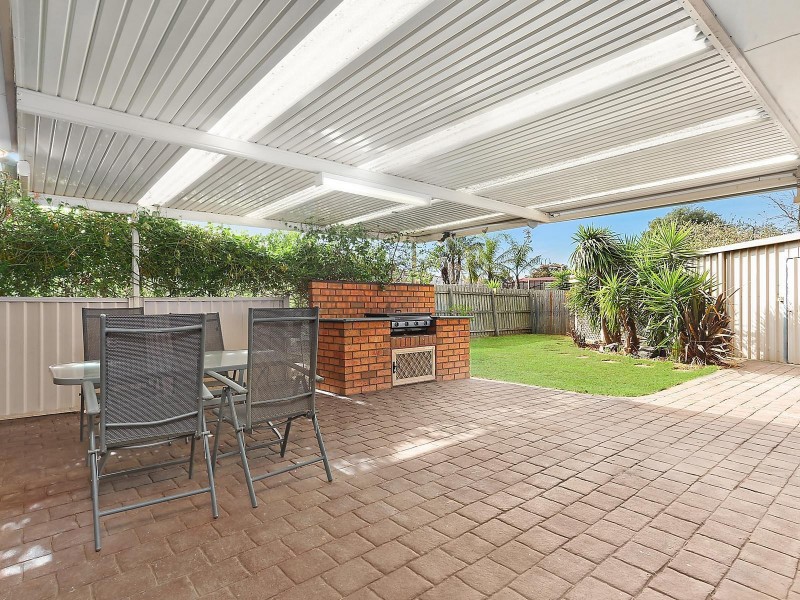 12 Tenby Court, Craigieburn VIC 3064