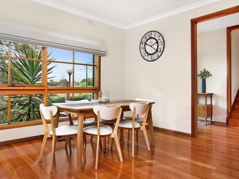 13 Strathnaver Avenue, Strathmore VIC 3041