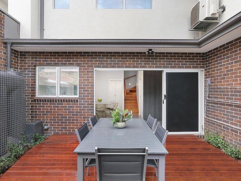 1/52 Warwick Road, Pascoe Vale VIC 3044