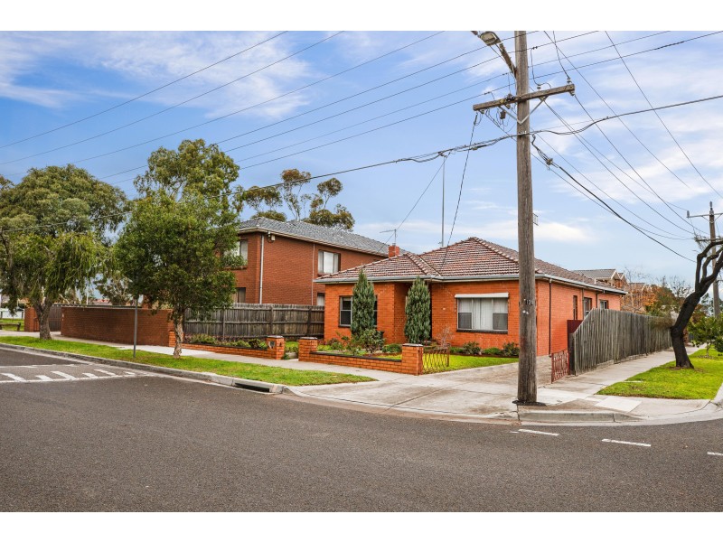 129 & 131 Kent Road, Pascoe Vale VIC 3044