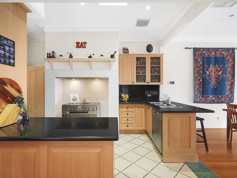 29 Balmoral Avenue, Pascoe Vale South VIC 3044