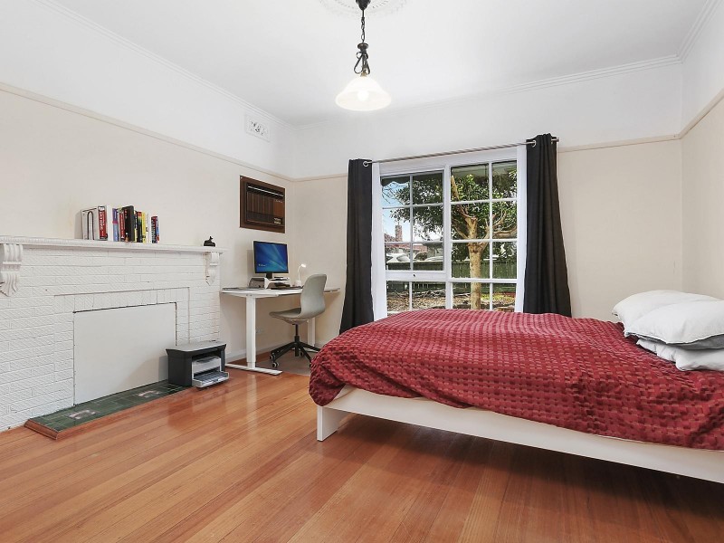 180 Cumberland Road, Pascoe Vale VIC 3044