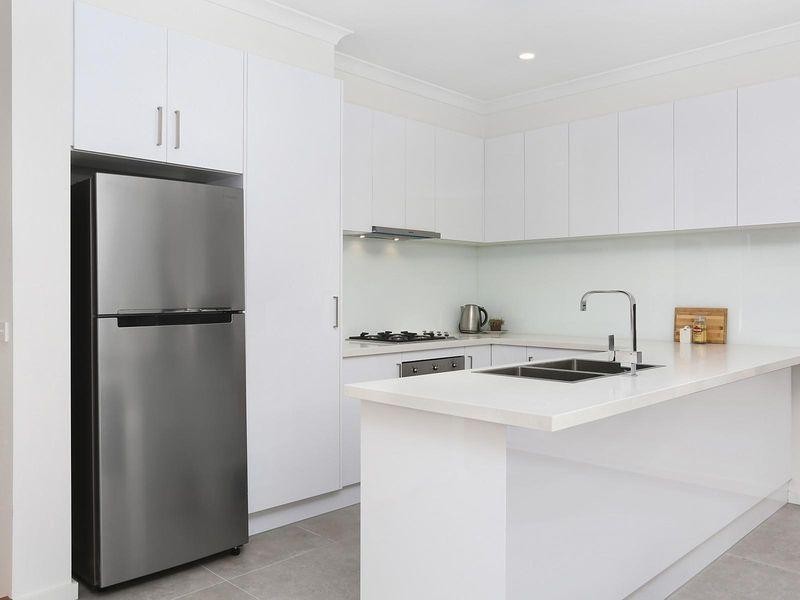 11 Clydebank Street, Greensborough VIC 3088