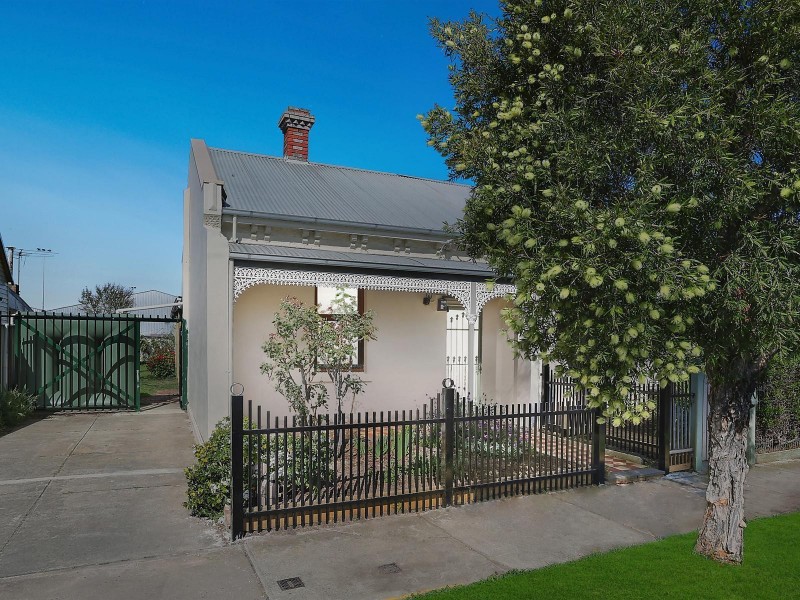 42 Pearson Street, Brunswick West VIC 3055