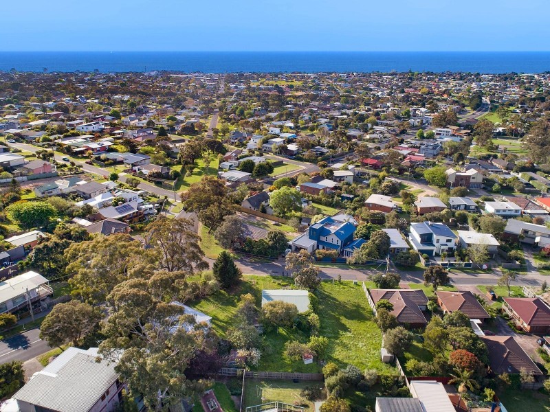 47 Dahlia Street, Dromana VIC 3936