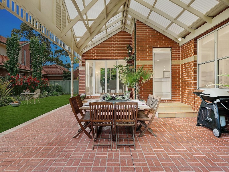 24 School Court, Oak Park VIC 3046