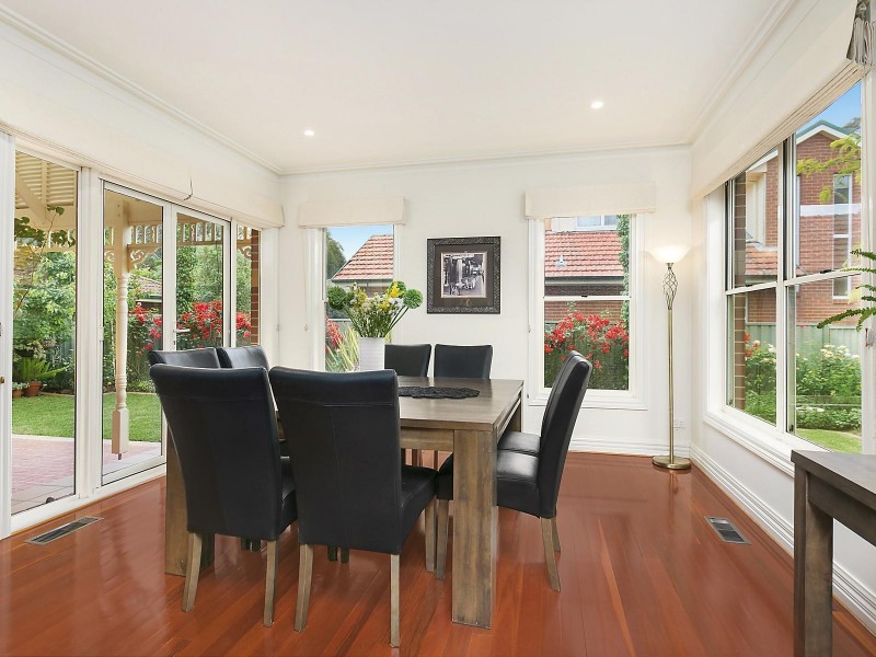 24 School Court, Oak Park VIC 3046