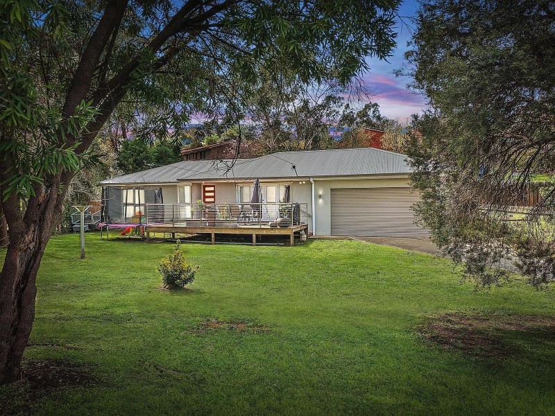 10 Edmonds Street, Diamond Creek VIC 3089