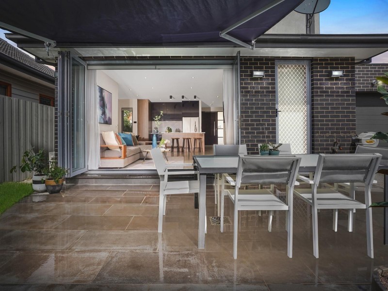 2A Nita Street, Hadfield VIC 3046