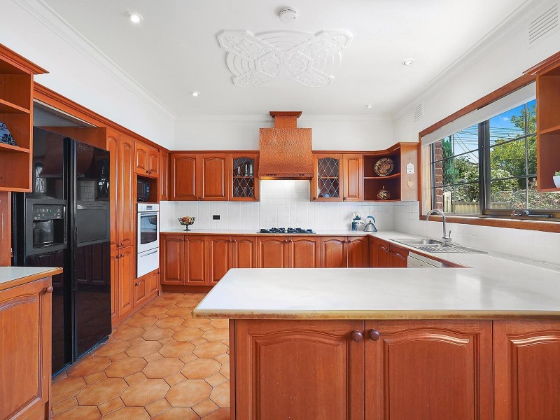 42 Austin Crescent, Pascoe Vale VIC 3044