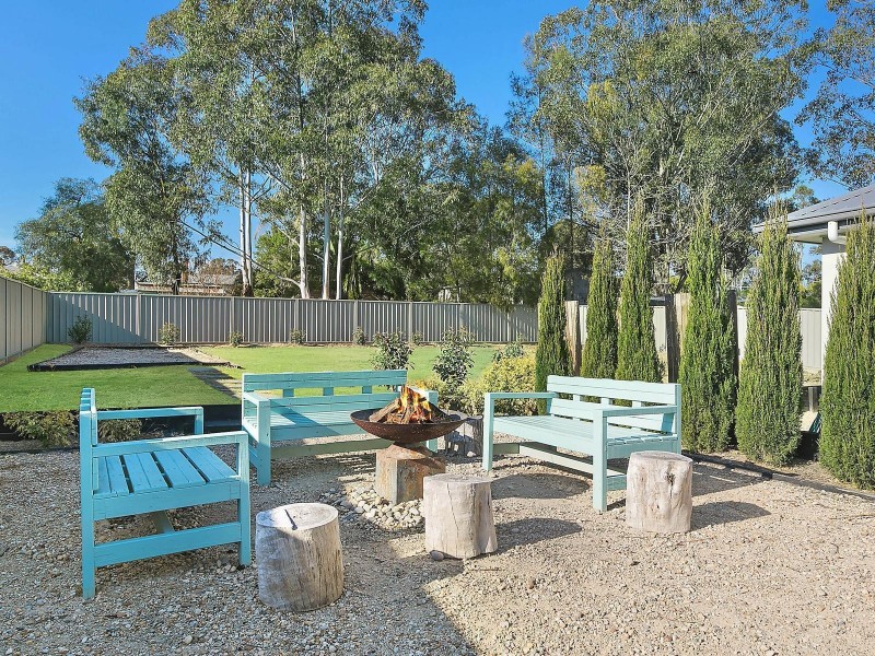 4 William Street, Paxton NSW 2325